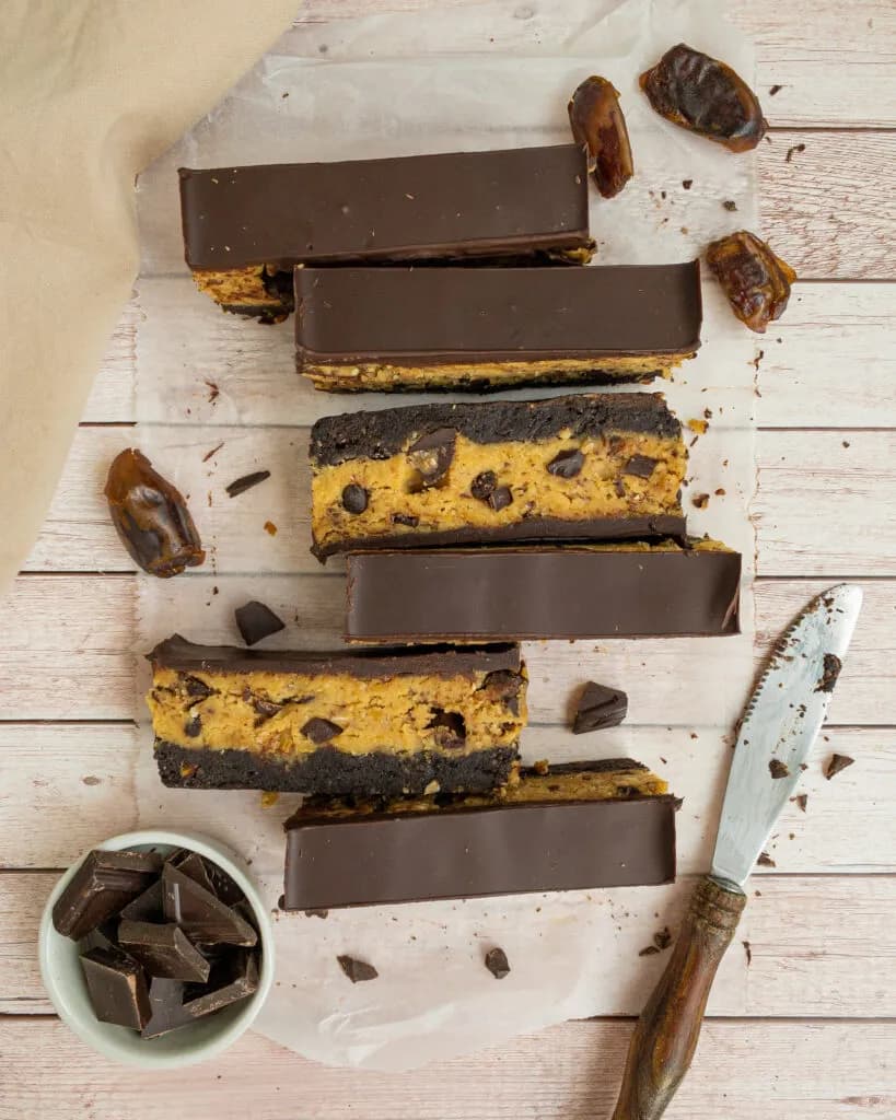 batoane cu aluat cookie si ciocolata