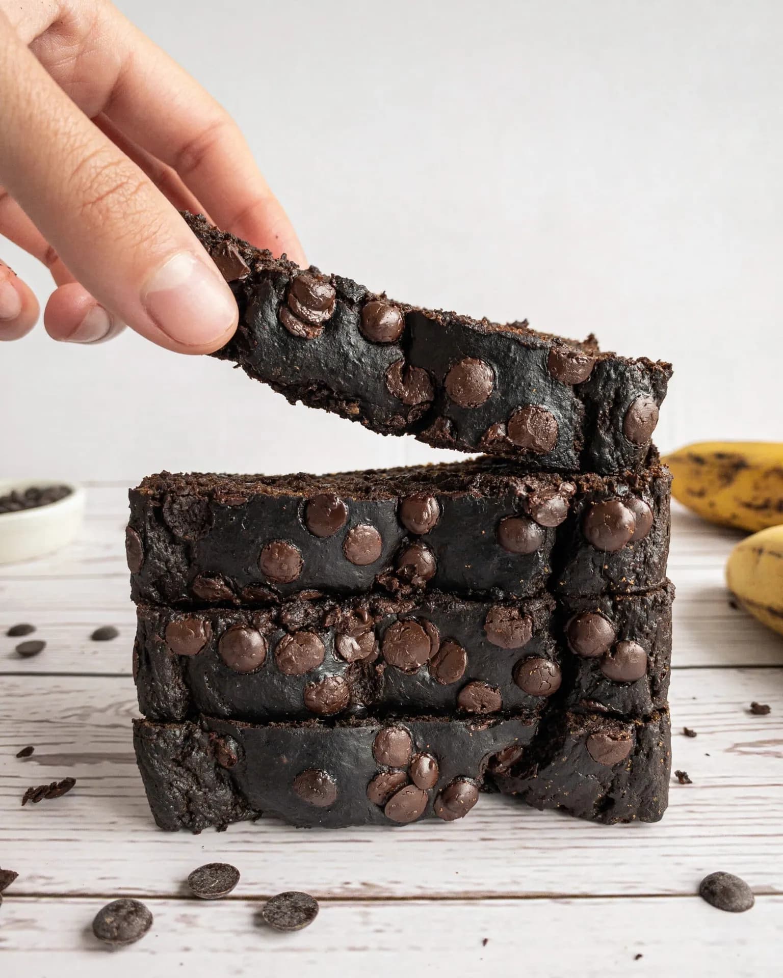 Banana bread cu cacao si ciocolata